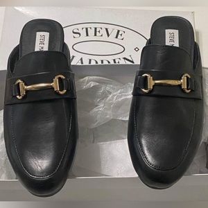 Steve Madden Black Leather Loafers